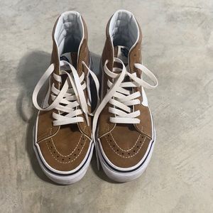 Vans brown